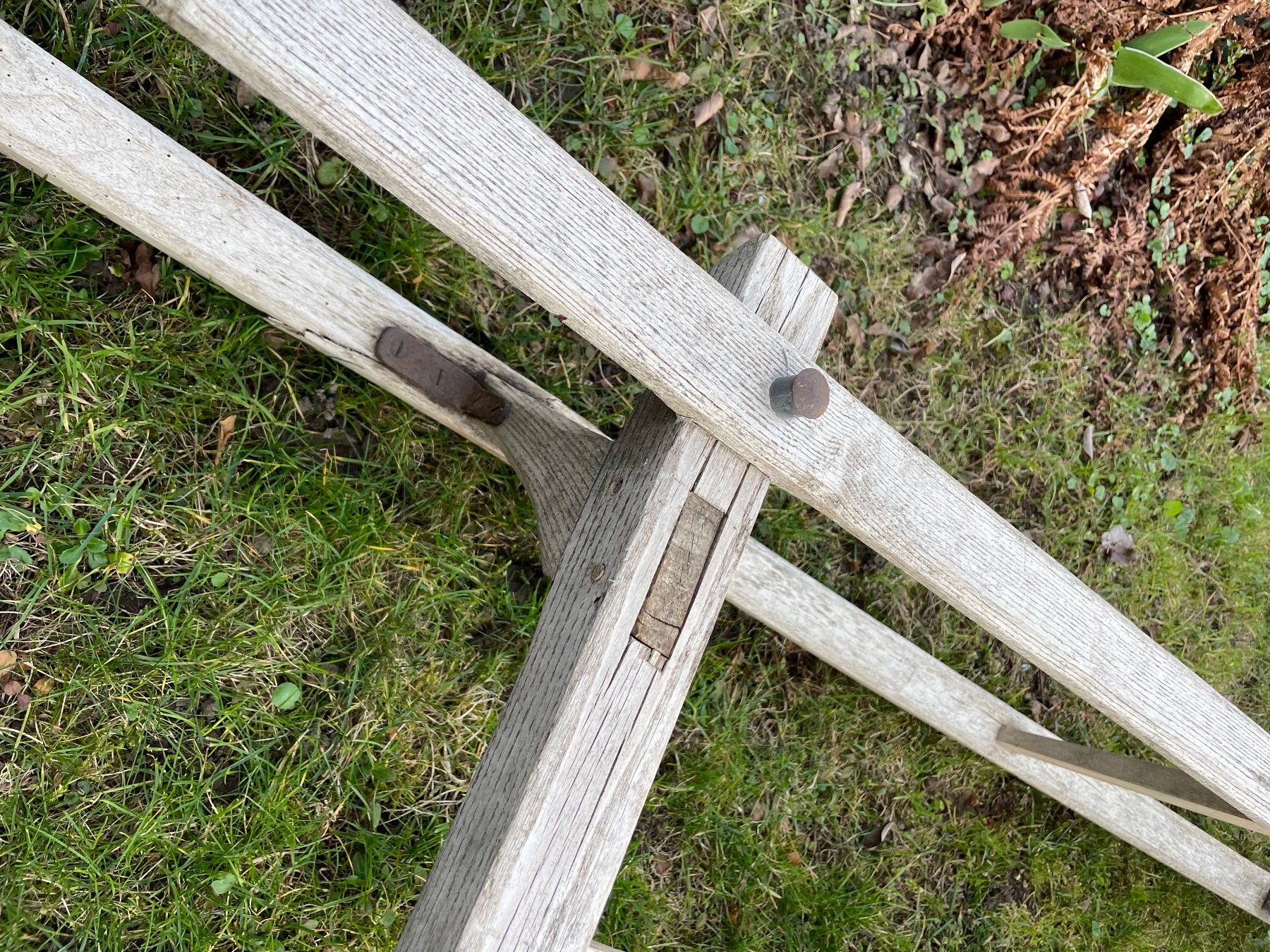 Schlitteln: Hornschlitten – Gebraucht aus Bubikon von Supplier 1