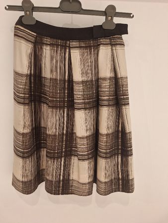 Silk skirt. brand Nougat