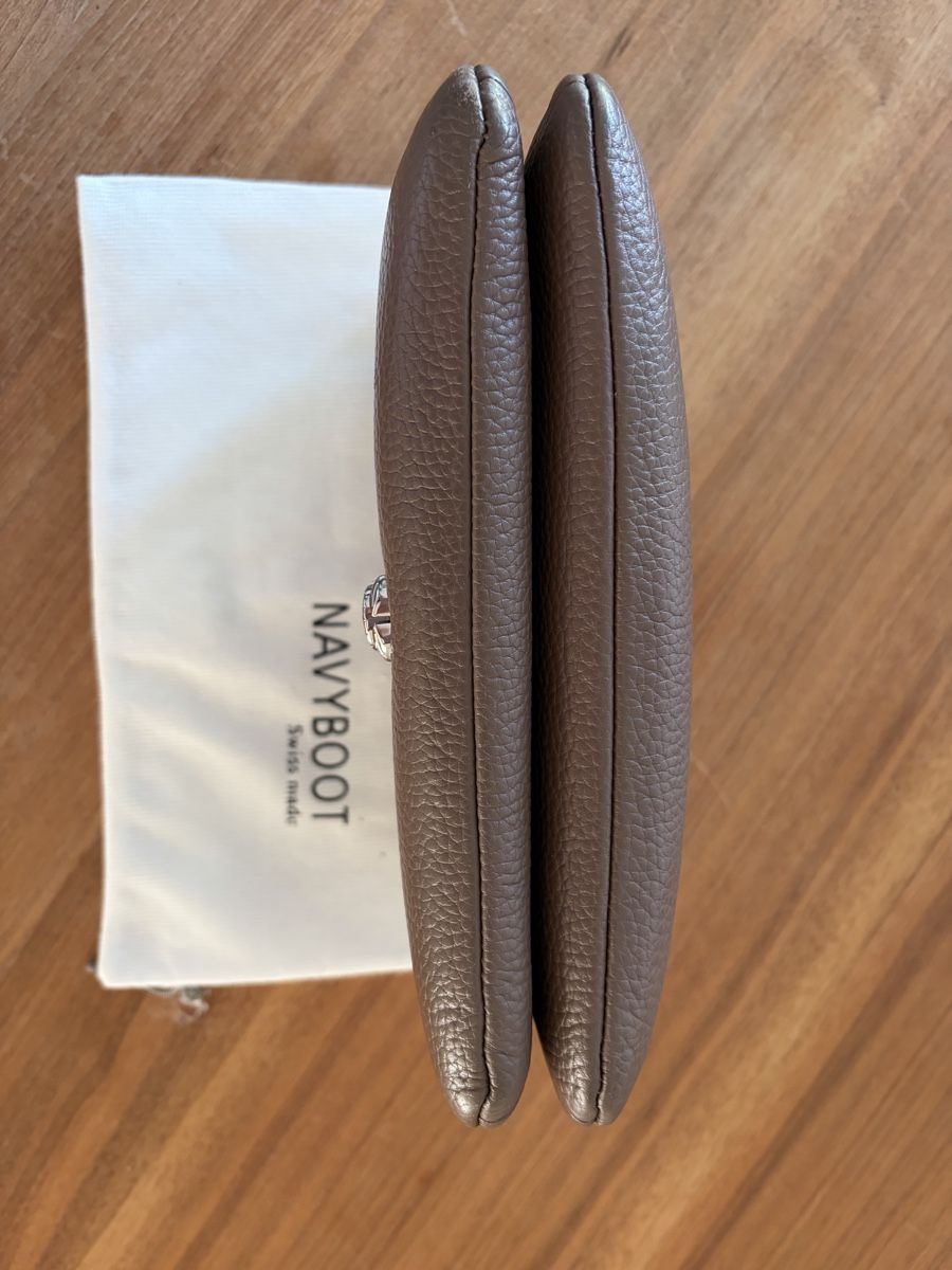 Navyboot Borse da donna: Navyboot Umhängetasche – Usato da Kastanienbaum venduto da Yvonne042 3