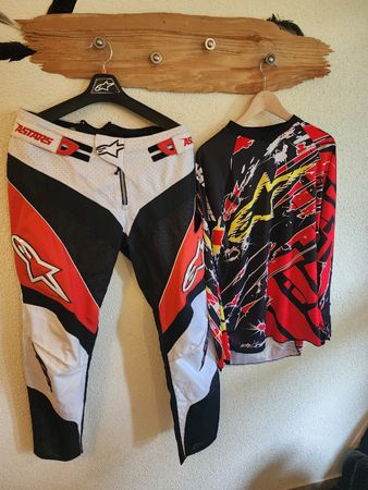 Alpinestars Motocross Hosen und Shirt Grösse 36 / L