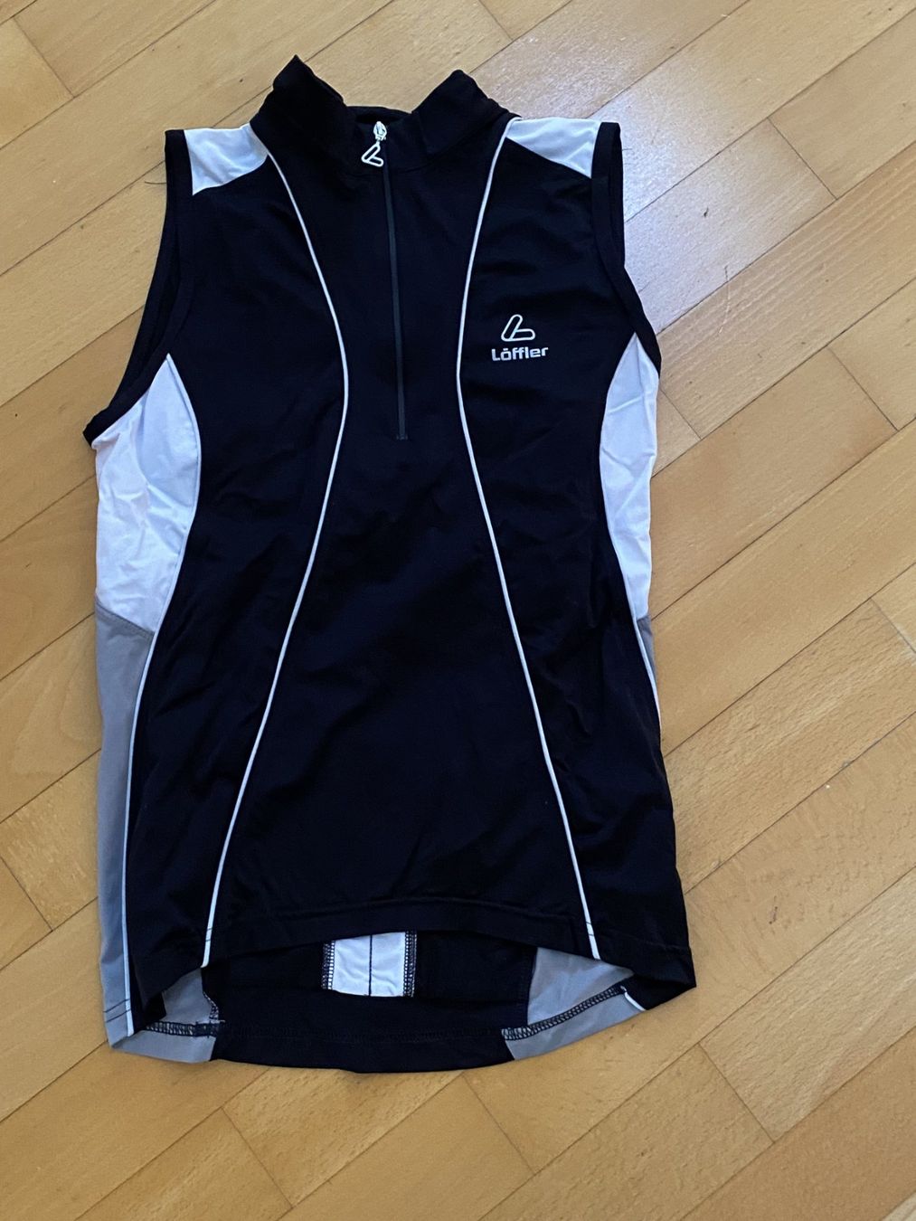 Löffler Gilet & Giacche senza maniche: Löffler Radgilet schwarz weiss – Usato da Zürich venduto da Flums74