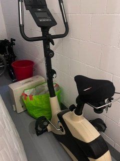 Vélos d'appartement: Hometrainer – D'occasion à Muhen par Evasio