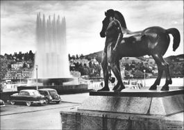 Luzern // 1955 Oldtimer Wagenbachbrunnen // Sommer