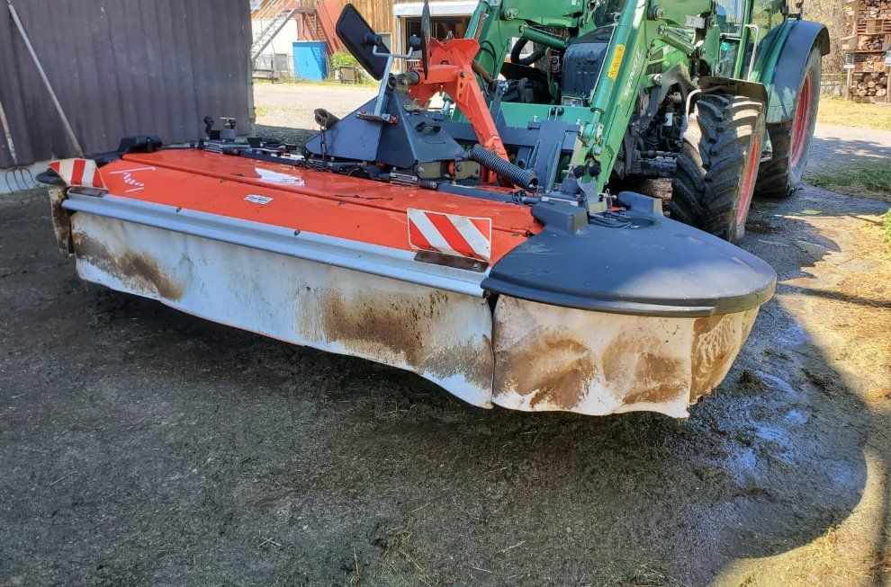 Tutte le macchine: Kuhn PZ 320F – Difettoso da Fischenthal venduto da Matthias031