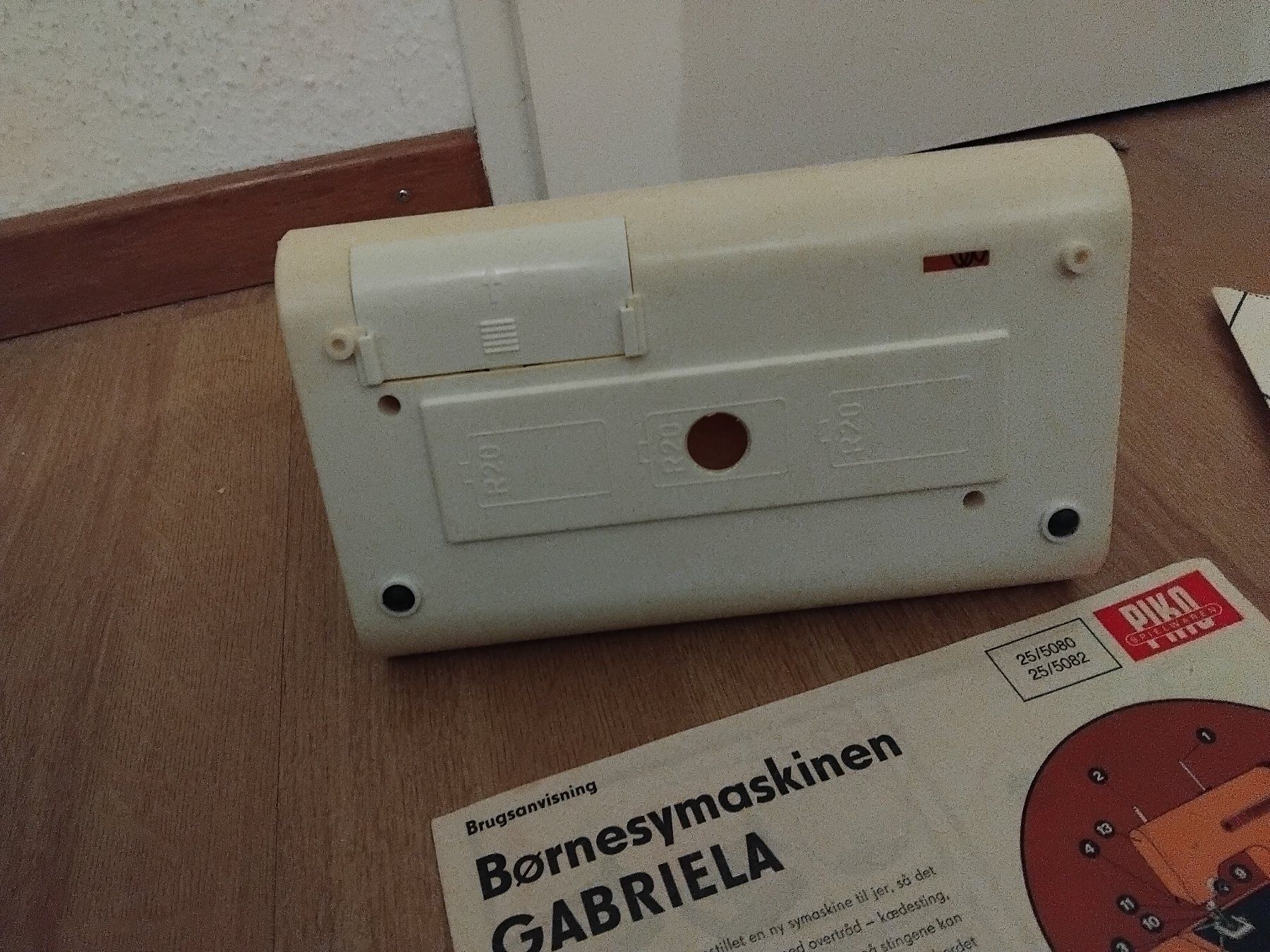 Giocattoli: Kindernähmaschine Gabriela – Usato da Lauwil venduto da wartender 2