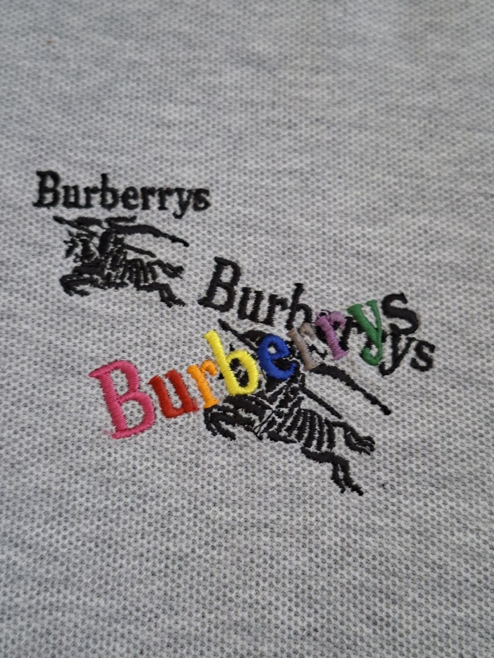 Burberry Polo-Shirts: Polo Burberry gris taille M  – Gebraucht aus Renens VD von ser_j2fn 4
