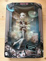Monster High poupée Reel Drama Lagoona Blue en Noir et Blanc