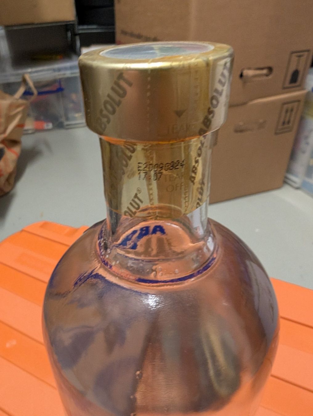 Absolut Vodka Bevande alcoliche: Absolut Vodka Limited - Vancouver Edition – Usato da Pfäffikon ZH venduto da Schnaker 2