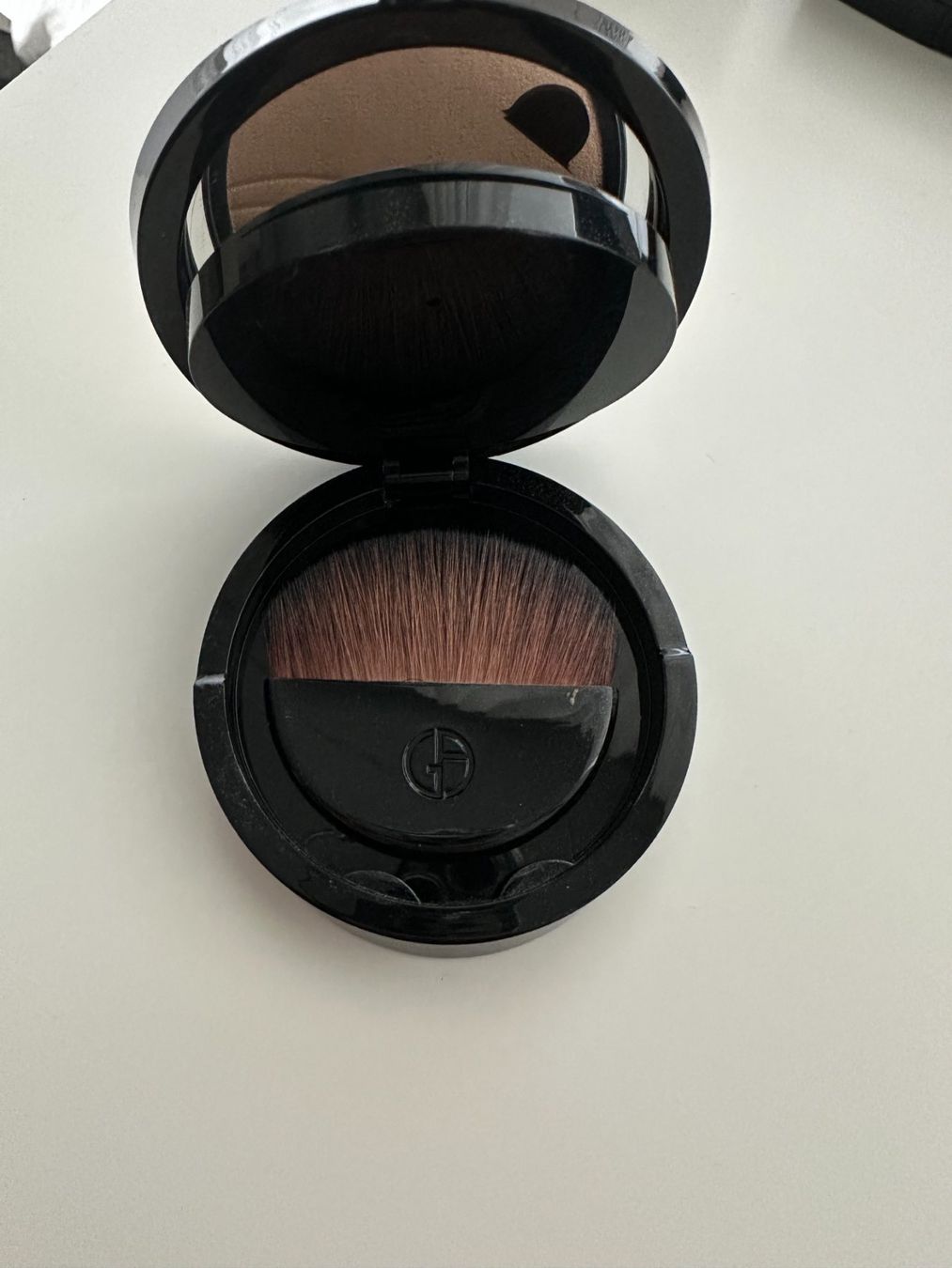 Armani Make-up: Giorgio Armani luminous silk poudre 2 – Nuovo (secondo la descrizione) da Courgevaux venduto da Qwertz111320 3