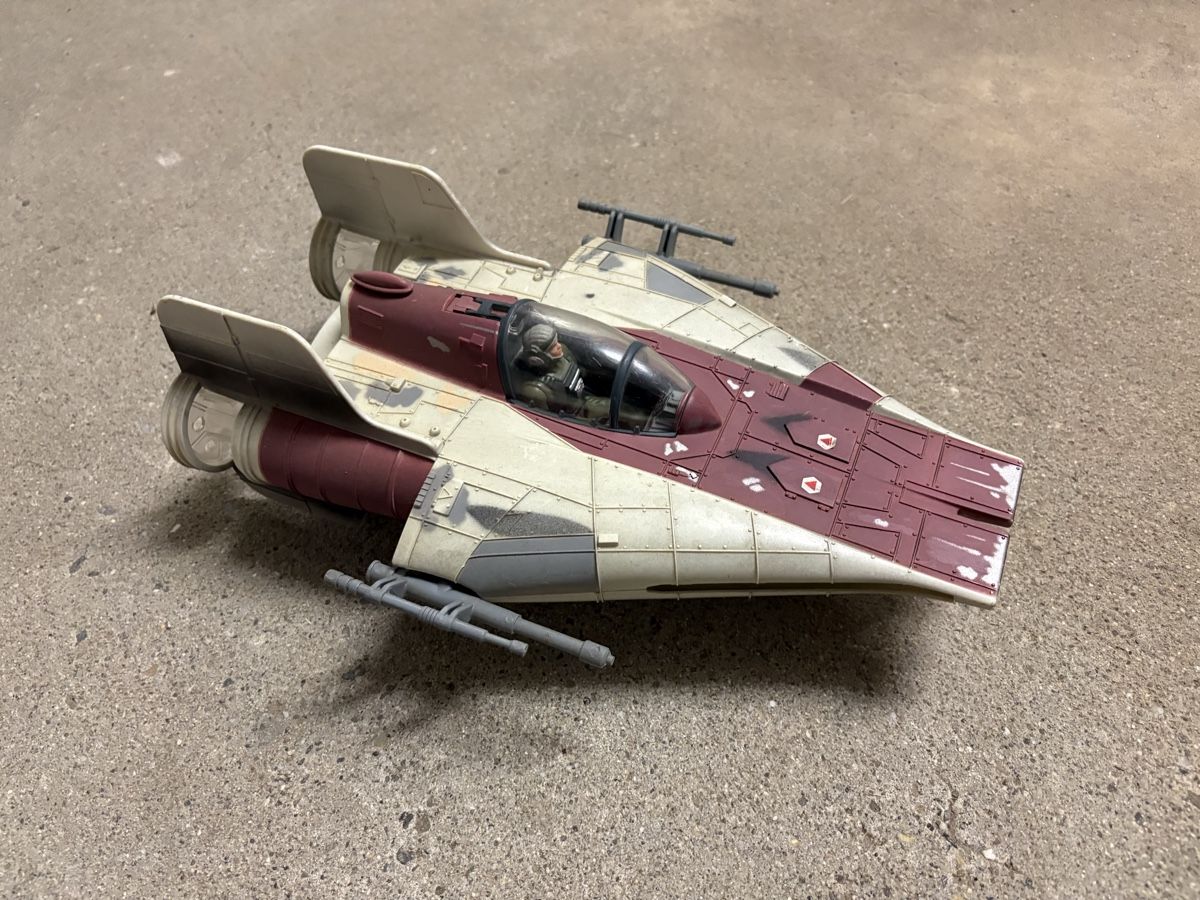 Star Wars Jouets: Star Wars A-Wing leader vert 1/18 – D'occasion à Villarimboud par hampton2012