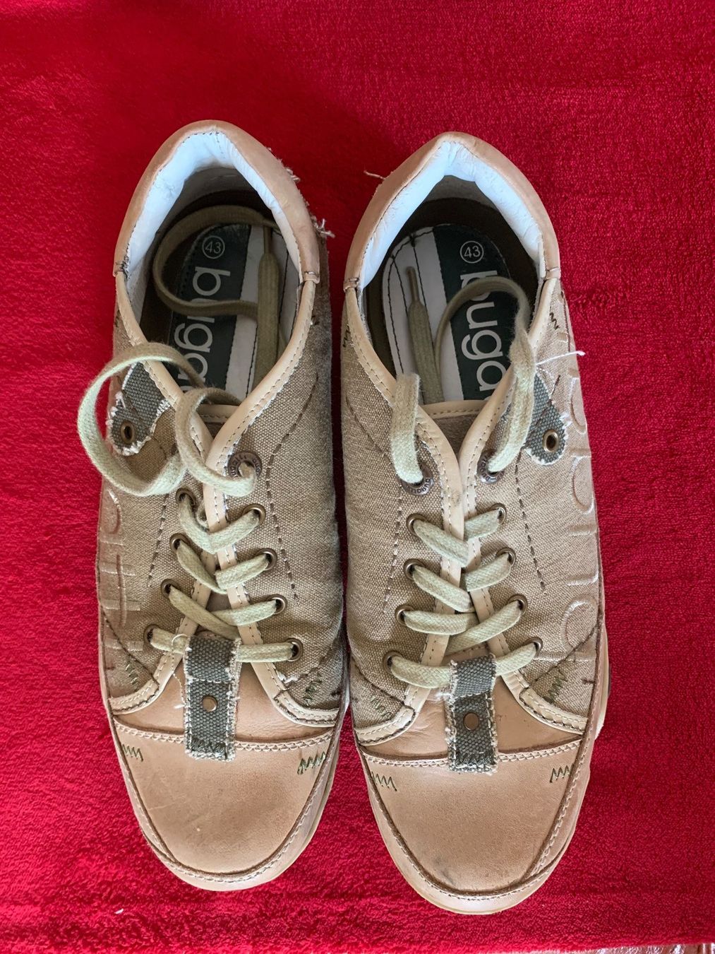 Bugatti Scarpe da uomo: Herren Schuhe von Bugatti Gr. 43 – Usato da Zürich venduto da Olimpied
