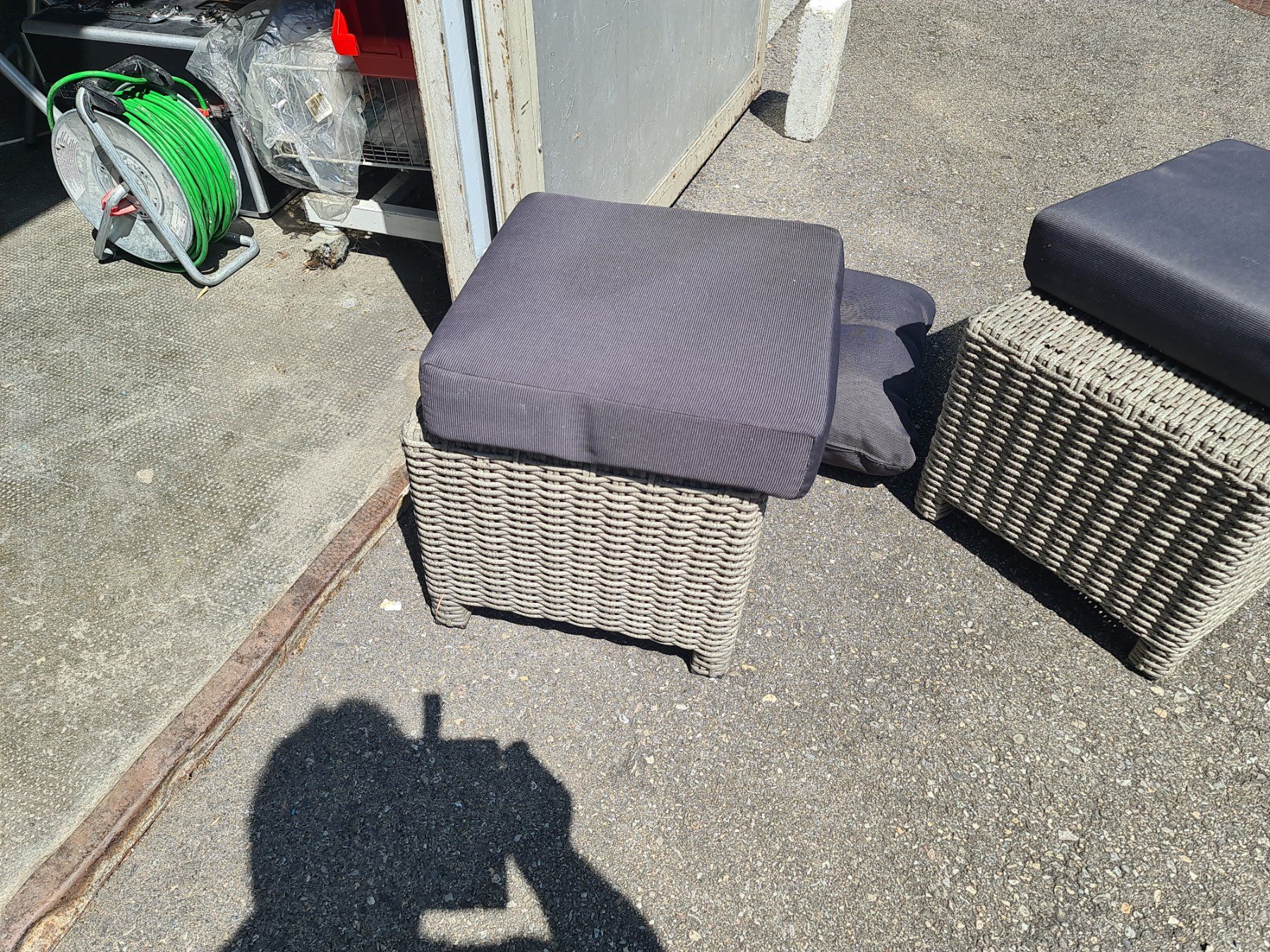 Set di tavolo e panche: Gartensitzgruppe mit Tisch – Usato da Münchenbuchsee venduto da intertrade031 2
