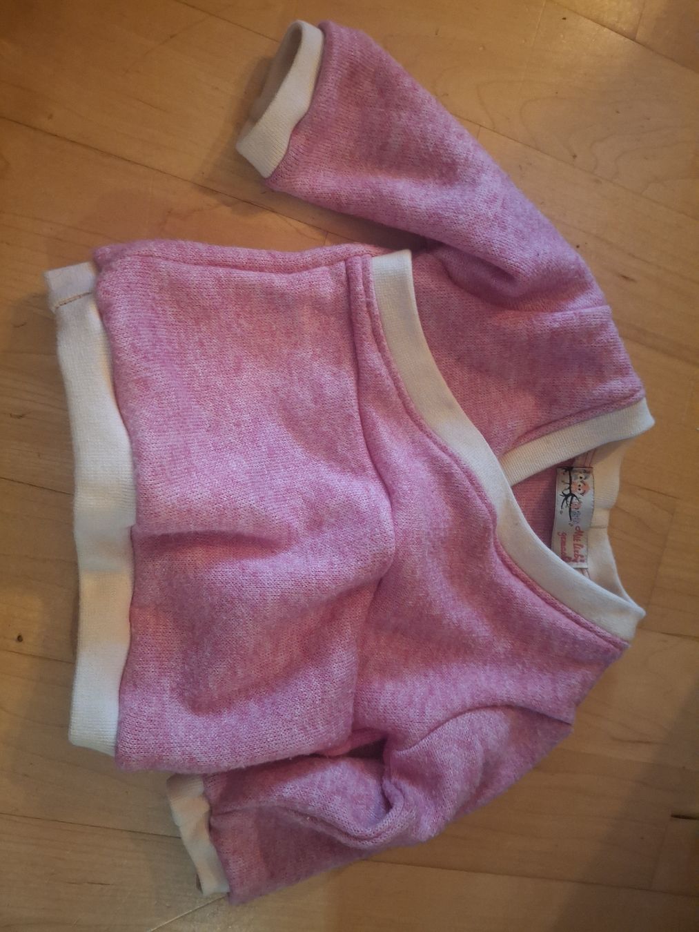 Maglioni & Felpe: Mädchen Pullover rosa Grösse 56 neuwertig – Usato da Rünenberg venduto da Adrira