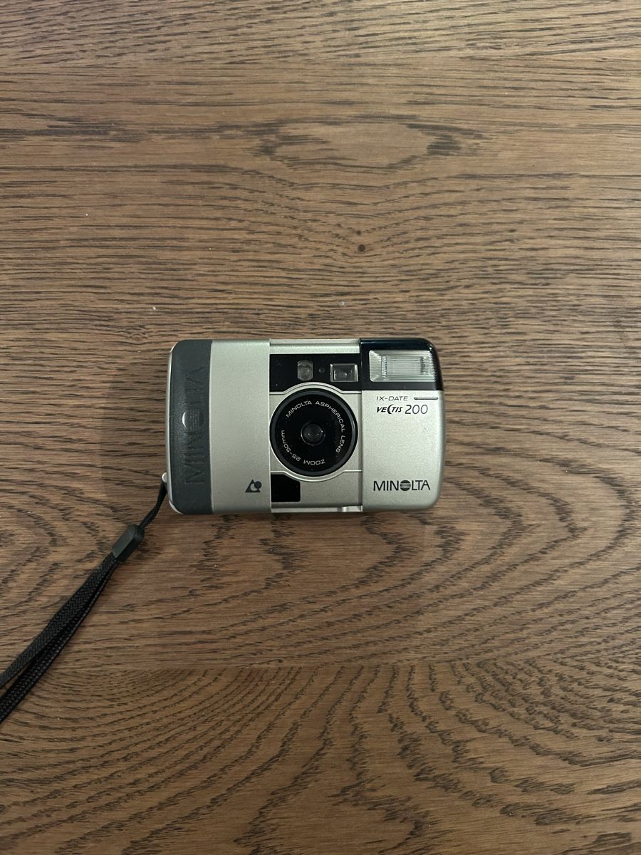 Minolta Kamera: Minolta Vectis 200 – Gebraucht aus Carouge GE von Get28 1