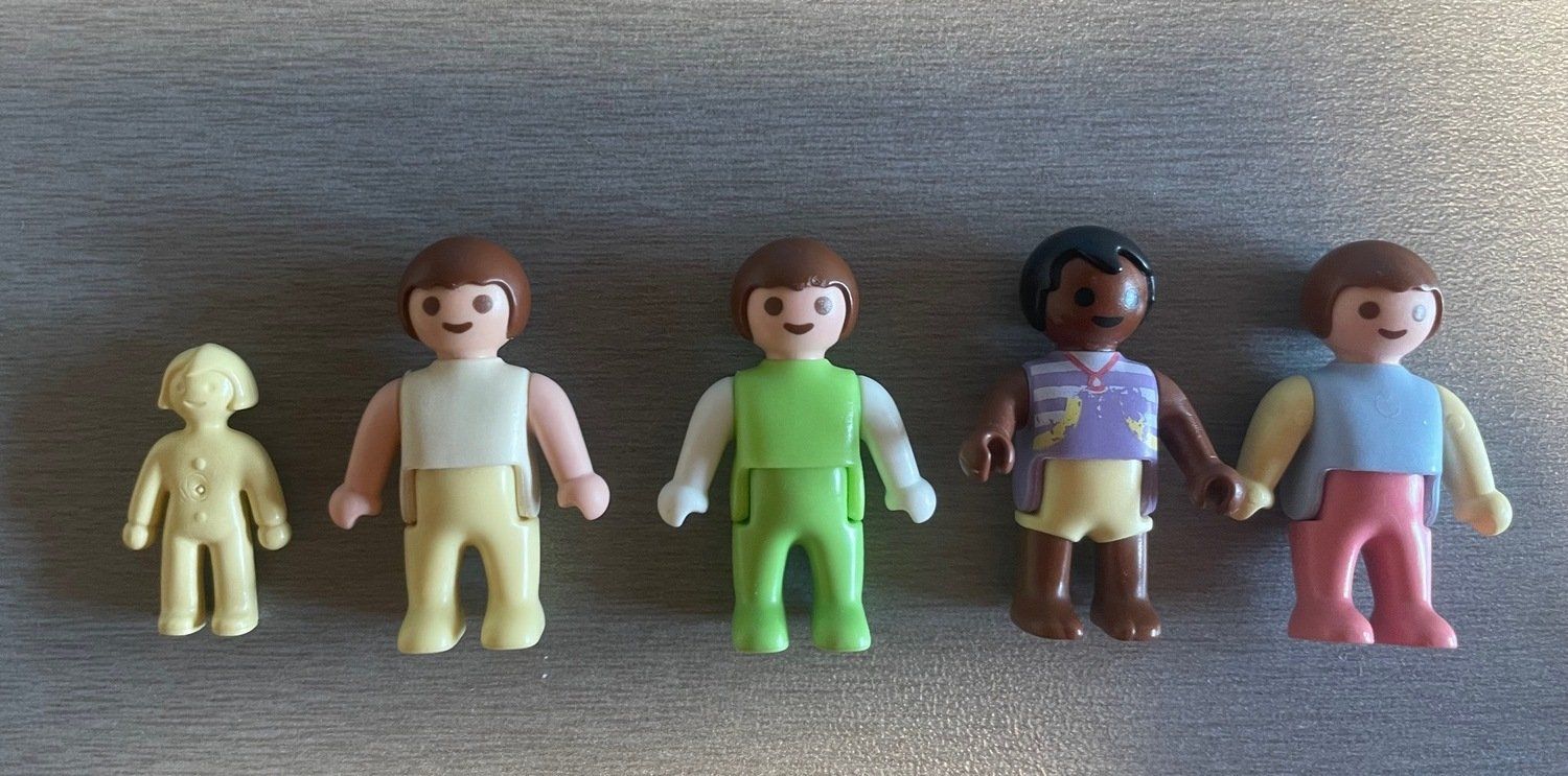 Playmobil Giocattoli: Playmobil Figuren; 4  Babys und ein Püppchen – Usato da Sirnach venduto da sagrotin 2