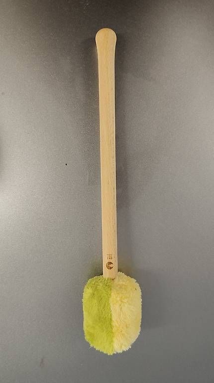 Strumenti musicali: Olli Hess Profi Chakra Gong Mallet CH 3 – Usato da Schwyz venduto da Burnsdesign