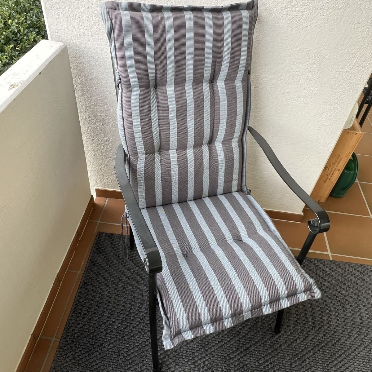 Chaises hautes: Gartenstühle – D'occasion à Seuzach par Youna8 1
