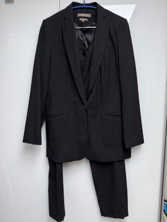 Damen Hosenanzug gestreift und Braune karierte Jacke 44