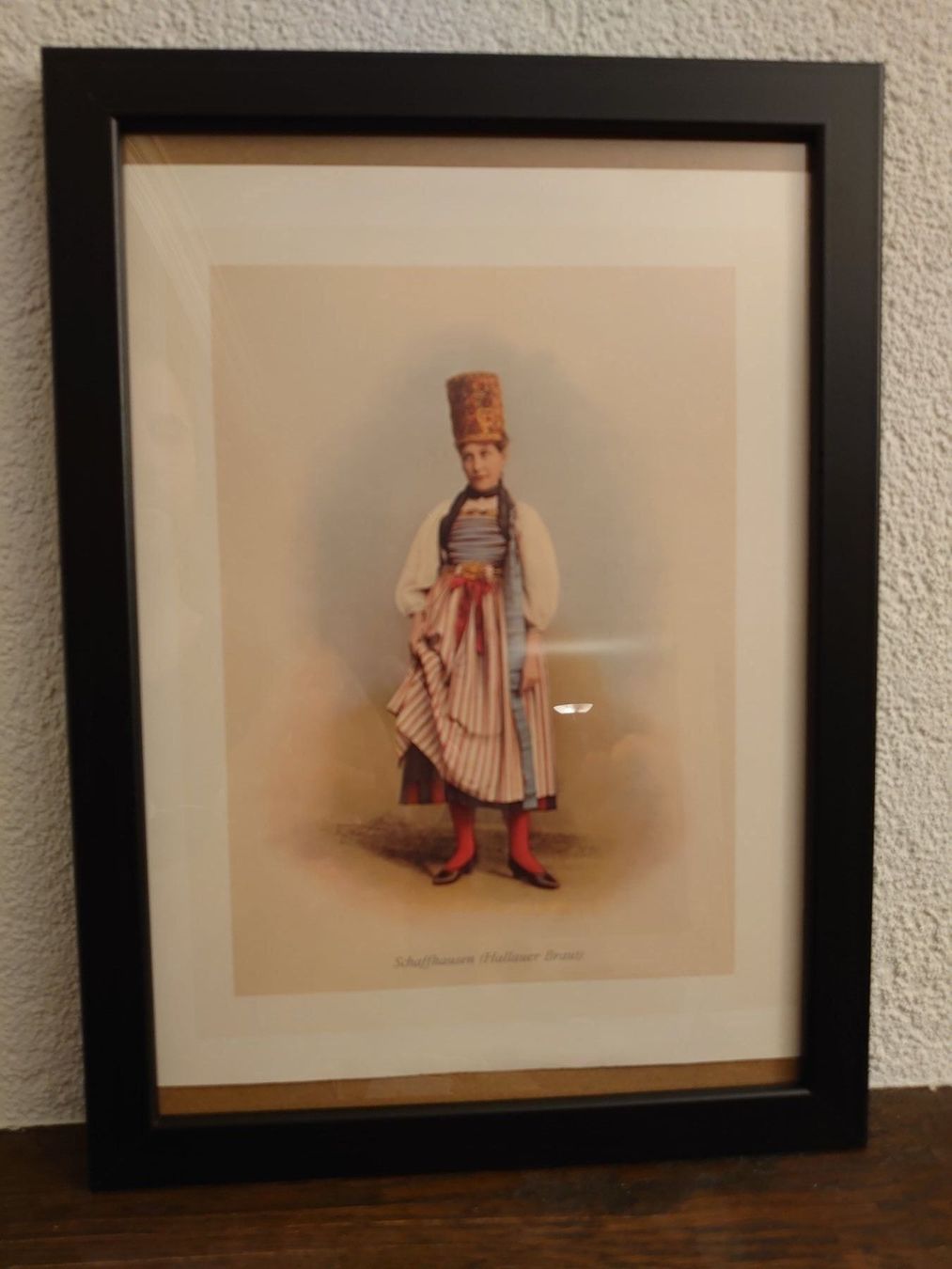 Foto & Immagini: Antikes Trachtenmotiv gerahmt – Usato da Abtwil SG venduto da rabbit64