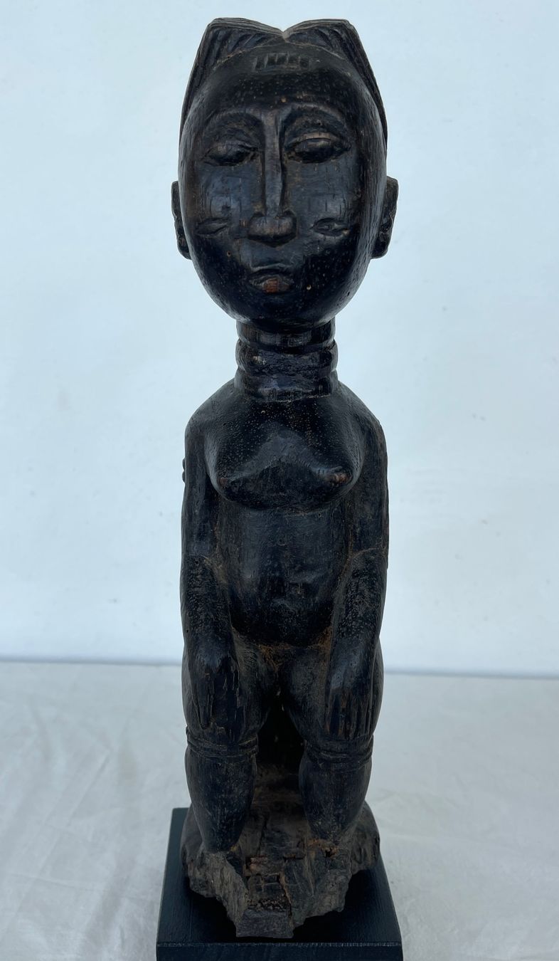 Skulpturen & Statuen: antike Baule Figur Elfenbeinküste Höhe 31 cm – Gebraucht aus Rüthi (Rheintal) von  1