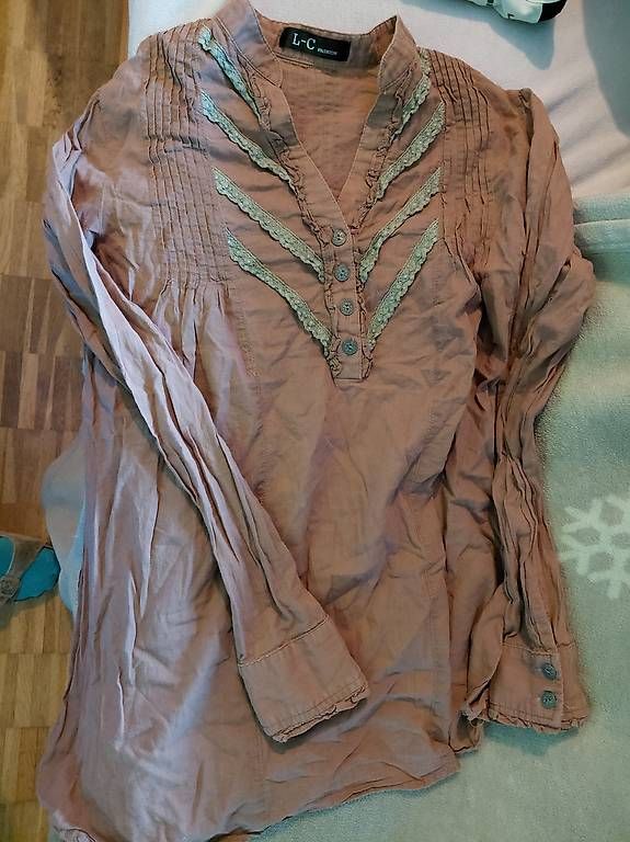 Blusen: Bluse gr. S/M – Gebraucht aus Ostermundigen von deb1deb1