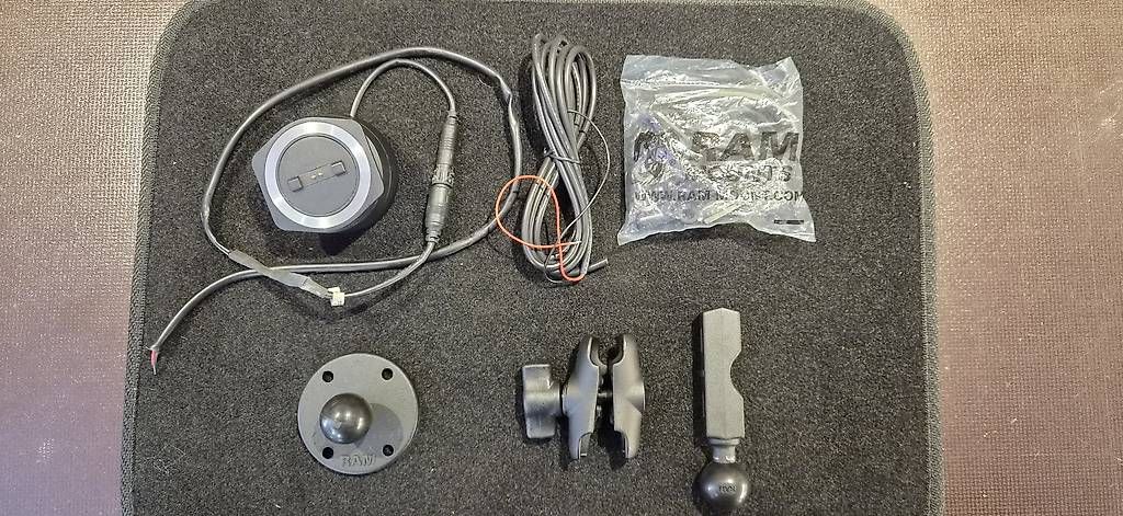 Tomtom Navigatori: TomTom Rider 400 Motorrad Navigationsgerät – Usato da Neuenhof venduto da raffa2283 2