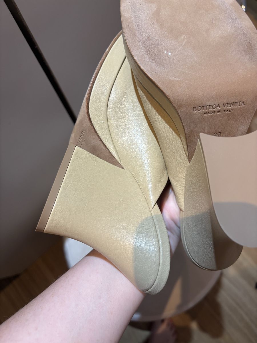 Bottega Veneta Scarpe da donna: Bottega Veneta Sandalen Gr. 39 – Usato da Höri venduto da Celine.11 2
