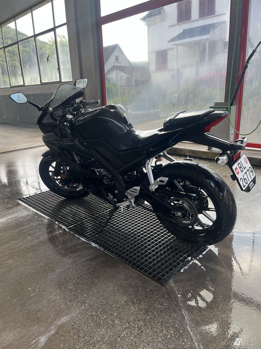 Yamaha Route: Yamaha yzfr125 – D'occasion à Ormalingen par sil_x8nz 7