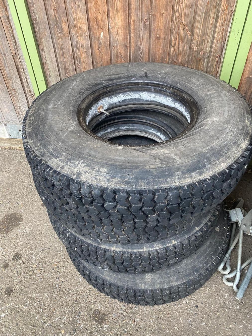 Pneumatici & Ruote complete: LKW Reifen 8.25 R16 – Usato da Dietschwil venduto da AMMichi70 4