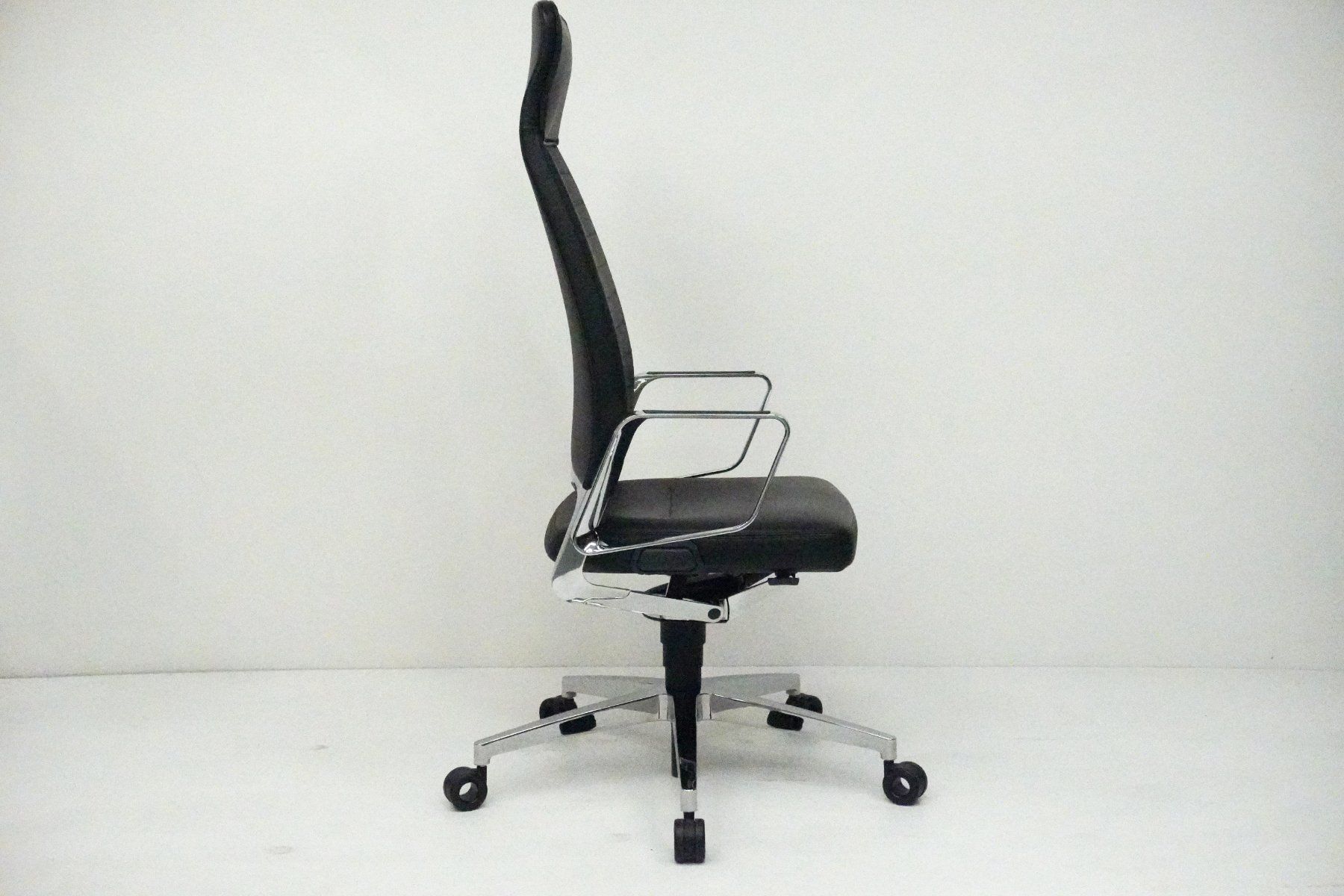 Sedie: Interstuhl VINTAGEis5 Chefsessel Leder UVP CHF 5247 – Usato da Bad Zurzach venduto da QLASSIQ 6