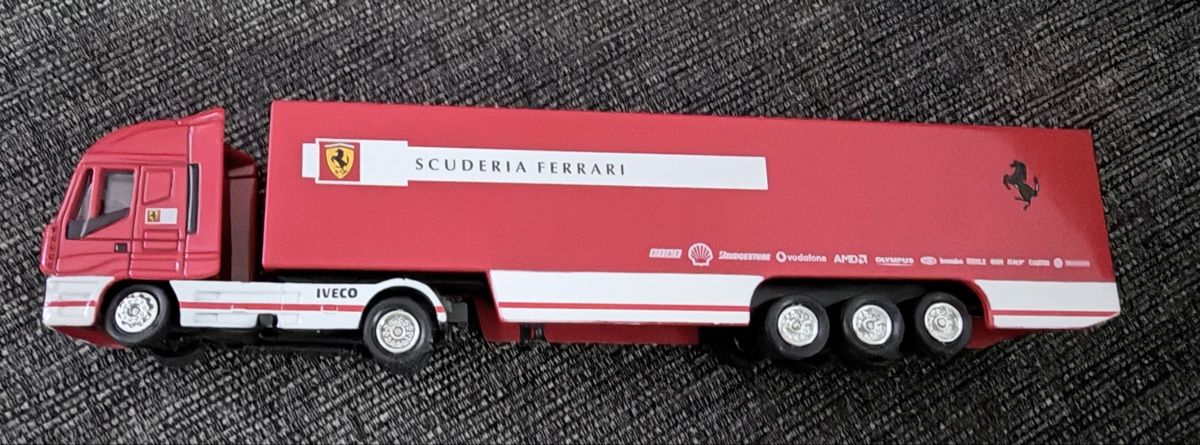 Kit di modellismo & Modellini statici: Camion SCUDERIA FERRARI rouge – Nuovo (secondo la descrizione) da Courgevaux venduto da auxtrouvailles 3