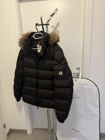 Moncler Jacke 100% Original