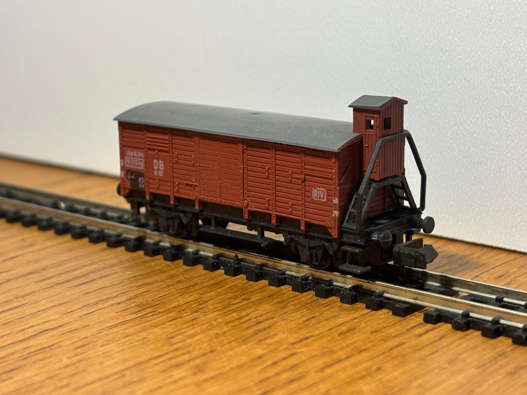 Modellini di ferrovie: *e1017: Güterwagen (Spur N) – Usato da Birsfelden venduto da Birs_25