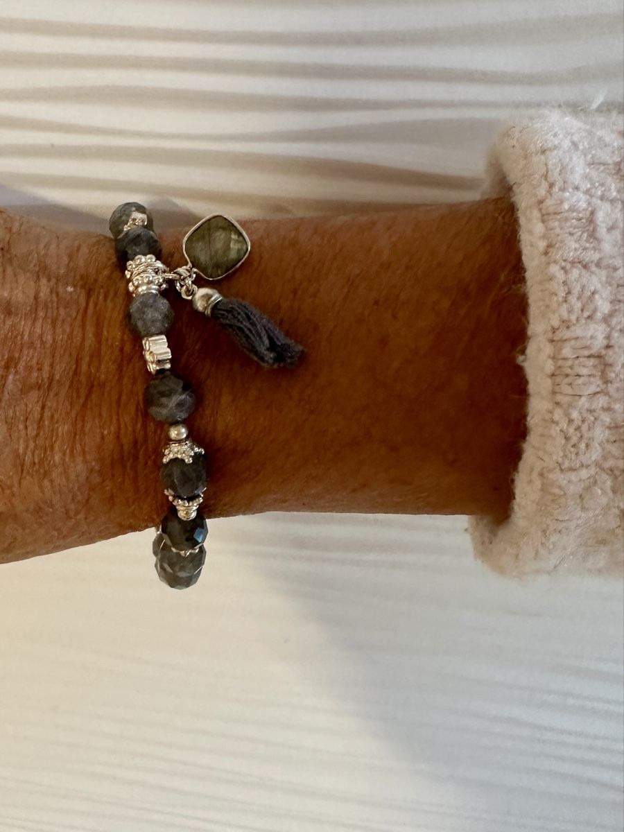 Bracciali & Braccialetti: Labradorit Armband mit viel Silber – Nuovo e nell'imballaggio originale da Niederglatt ZH venduto da Silberschmuck-design 1