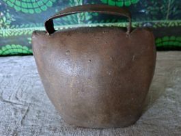 Tolle, antike, grössere Kuhglocke-Treichel aus Metall