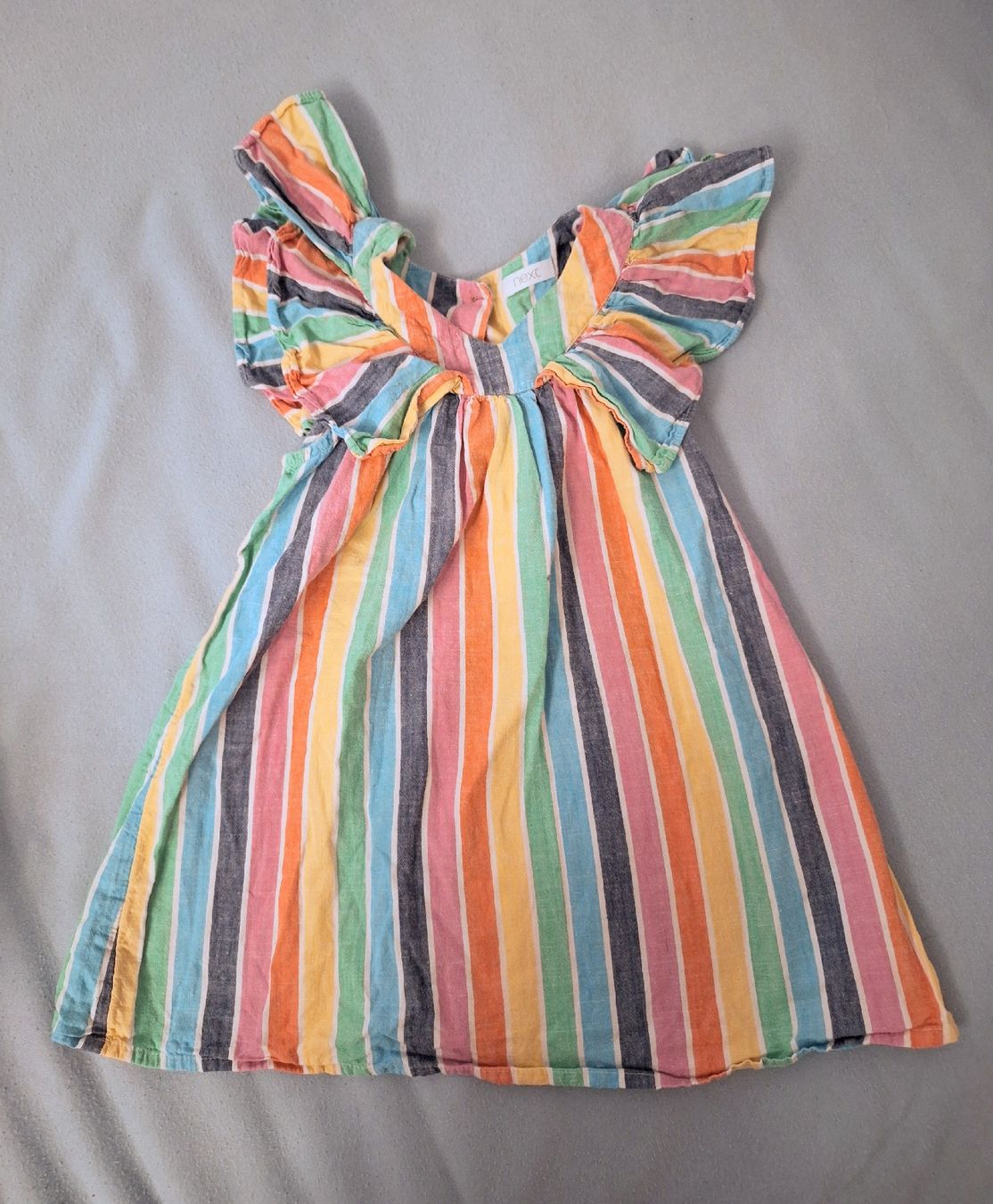 Kleiderpakete & -sets: Set 5 Girls' Dresses, size 98 – Gebraucht aus Volketswil von LisaSch1 5
