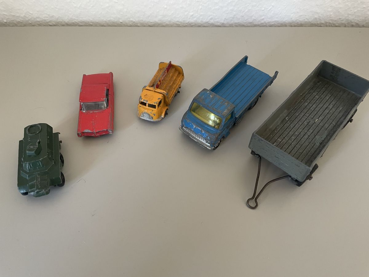 Modellini d'auto: Alte Modelautos – Usato da Münchenstein venduto da Kapris