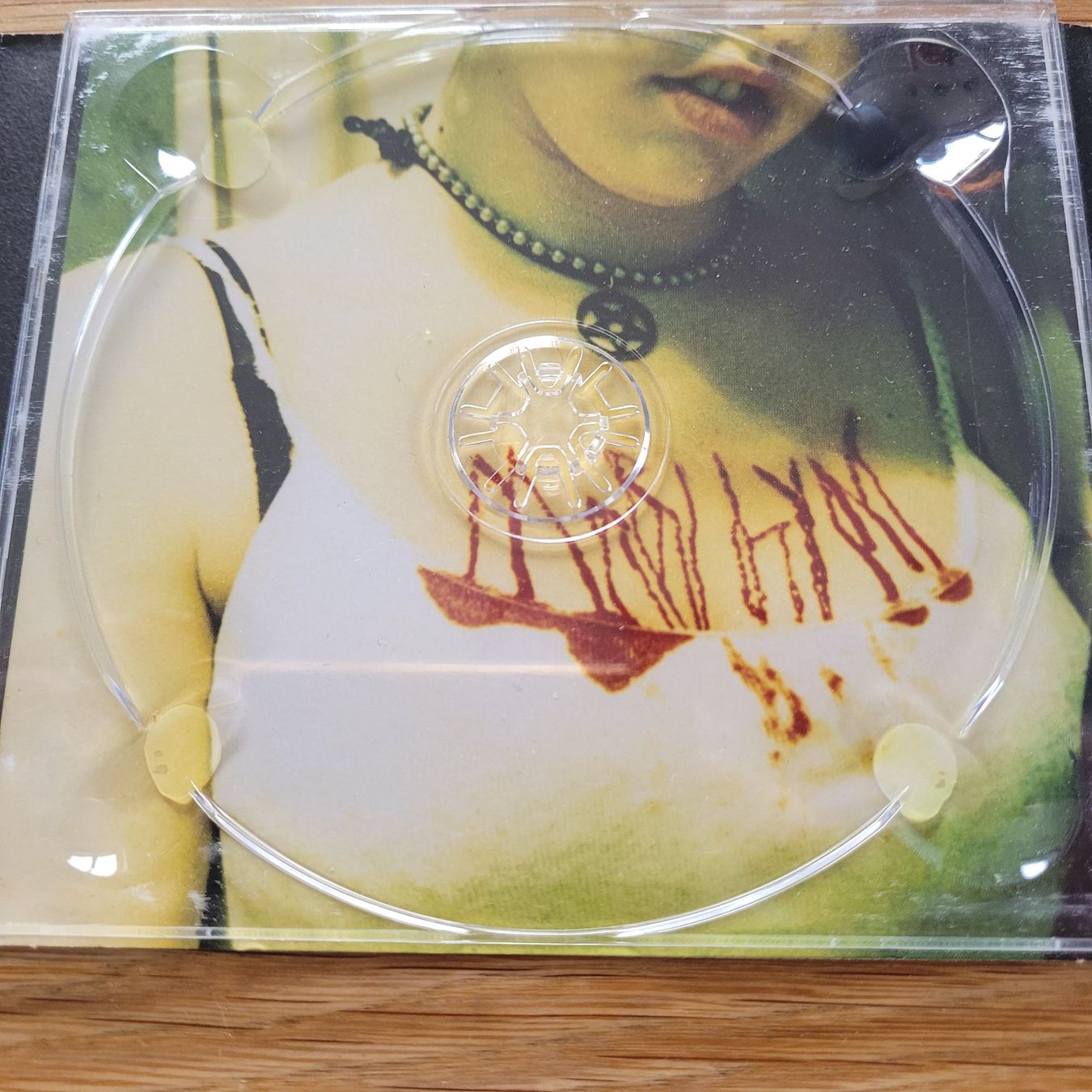 CD: CD Marilyn Manson Lest We Forget 2CD (Manque 1 CD) – Usato da Biel/Bienne venduto da Destockweb 2