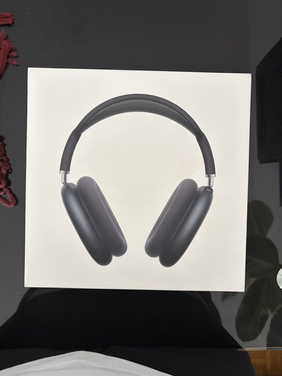 Apple Casques audio: AIRPODS MAX 2 – Neuf (Voir description) à Lausanne par doa_nc5v