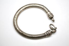 Antikes Armband aus Silber