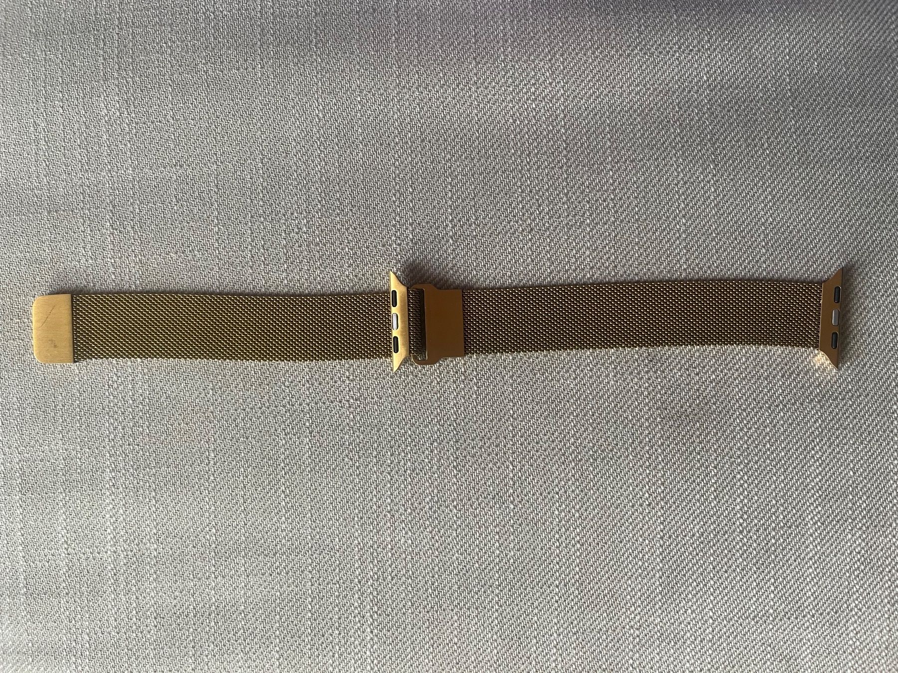 Apple Smartwatch: Apple Watch Gold Strap – Usato da Zürich venduto da FGiordano