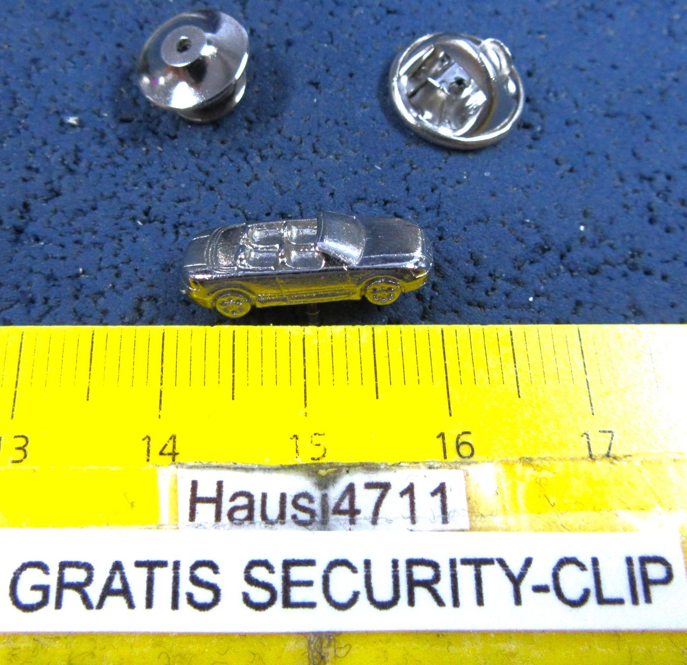 Audi Placchette & Badge: Audi 80 Cabriolet 3d silbrig pin MIT Security-clip – Usato da Ettingen venduto da Hausi4711