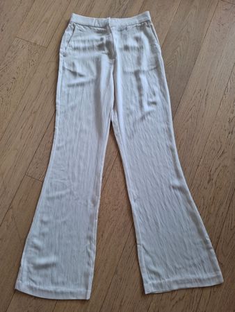 Sommerliche Stoffhose von H&M, Gr. 36, neu