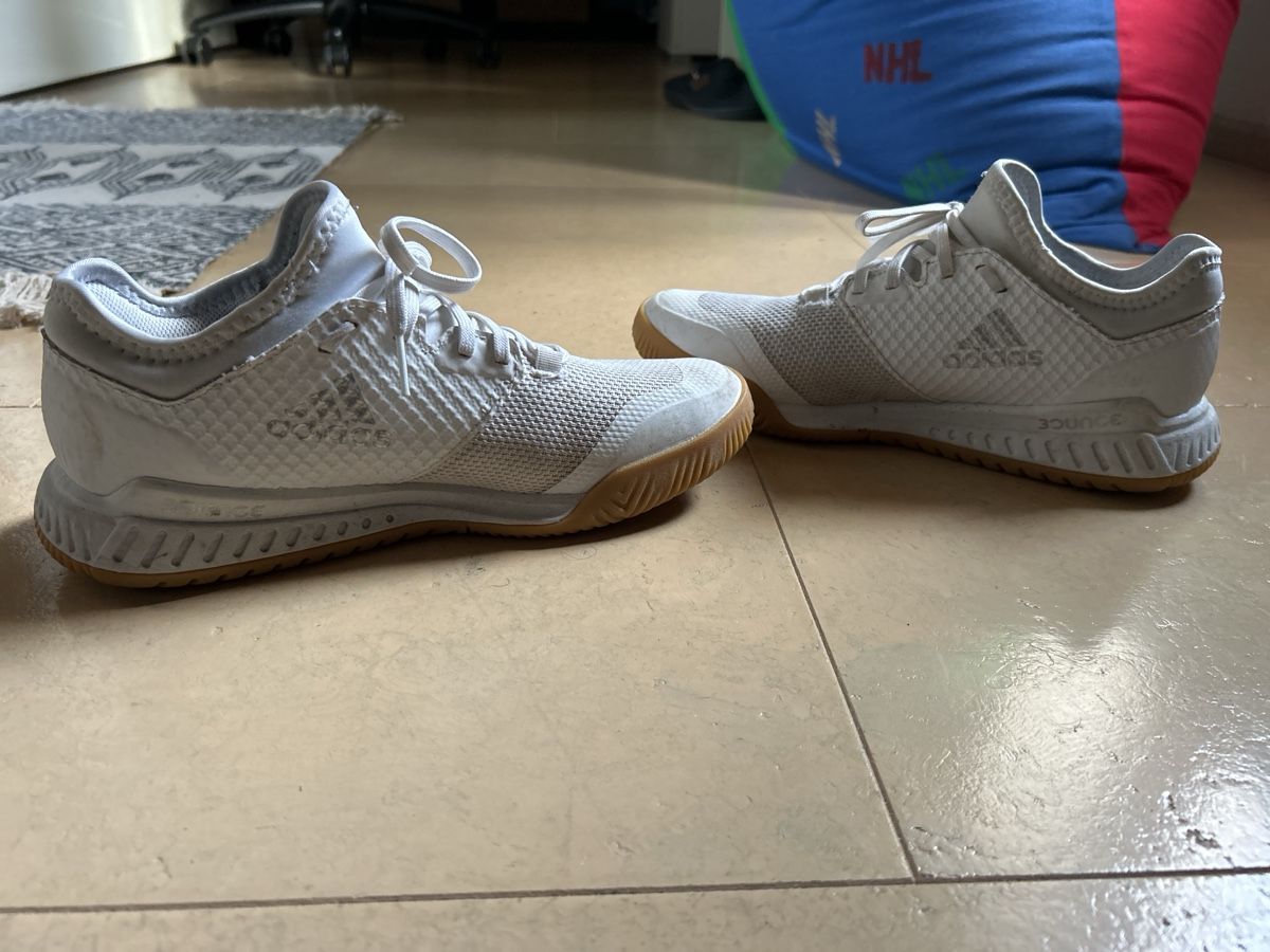 Adidas Herrenschuhe: Adidas Sportschuhe – Gebraucht aus Oberwil (Dägerlen) von Pascal17 3