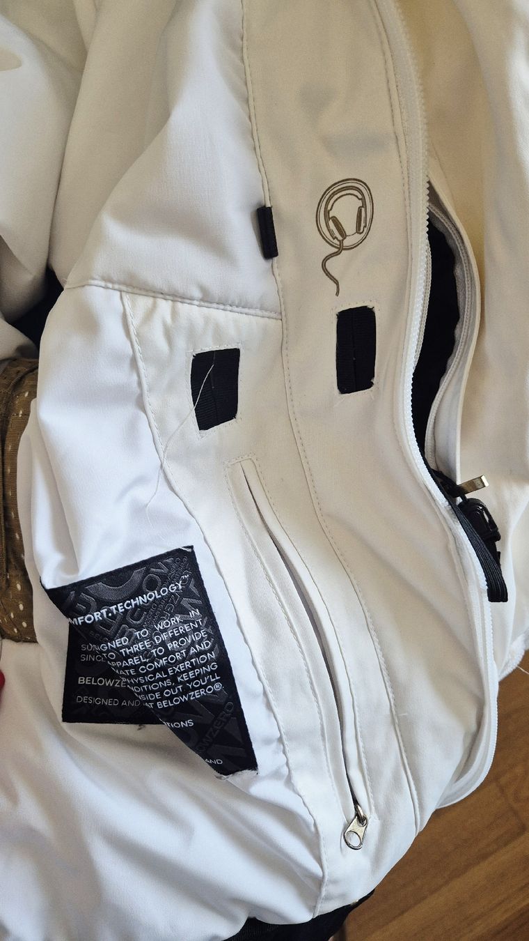 Jacken: Belowzero Damen Ski & Snowboardjacke Weiss Gr. M  Top! – Gebraucht aus Zweidlen von stvc928 3