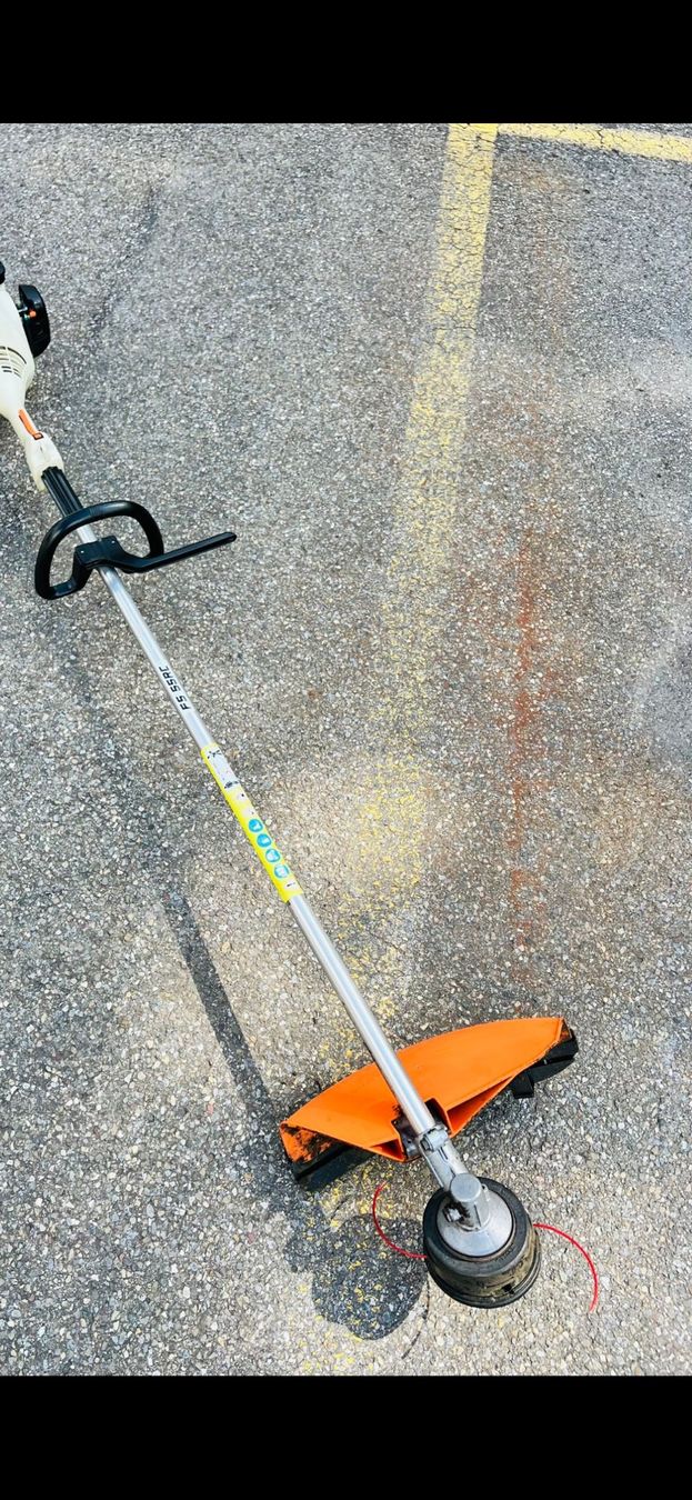 Stihl Tutti gli attrezzi: Rasentrimmer Stihl FS 55 Neu Model – Usato da Urdorf venduto da mas_5wfz 7