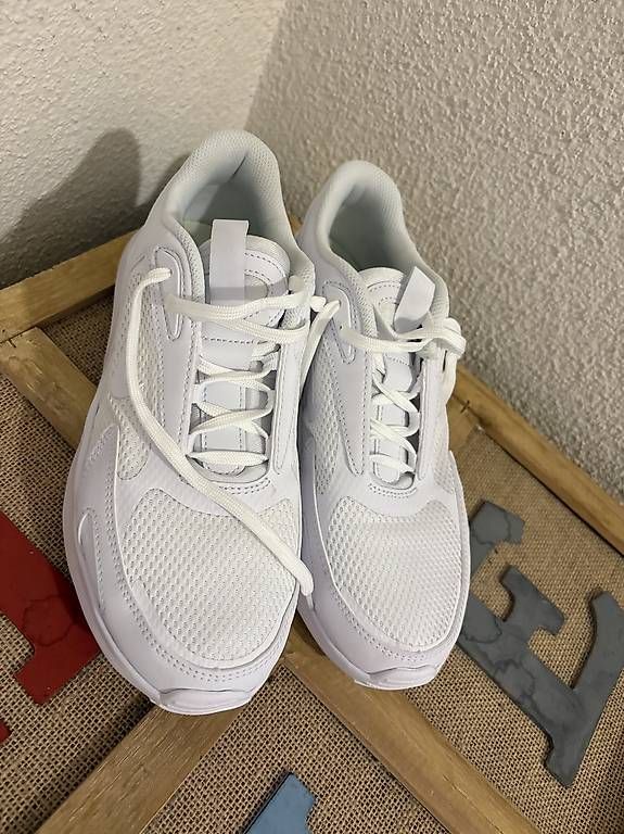 Herrenschuhe: Nikes Air gr 40  – Gebraucht aus Hochdorf von si981978 1