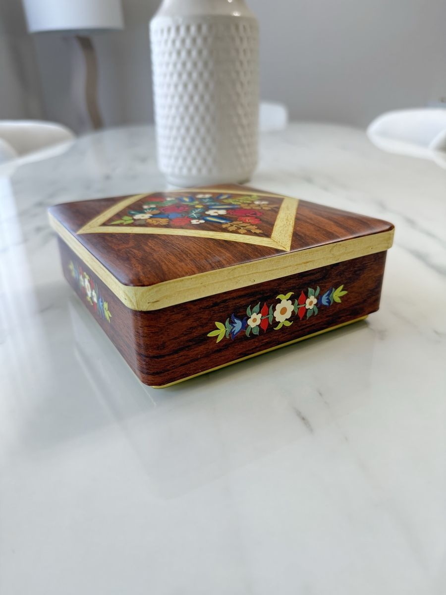 Dosen: Blechdose Grieb & Co So-So Biscuits Grosshöchstetten Antik 3 – Gebraucht aus Vaux-sur-Morges von GothamCity 2