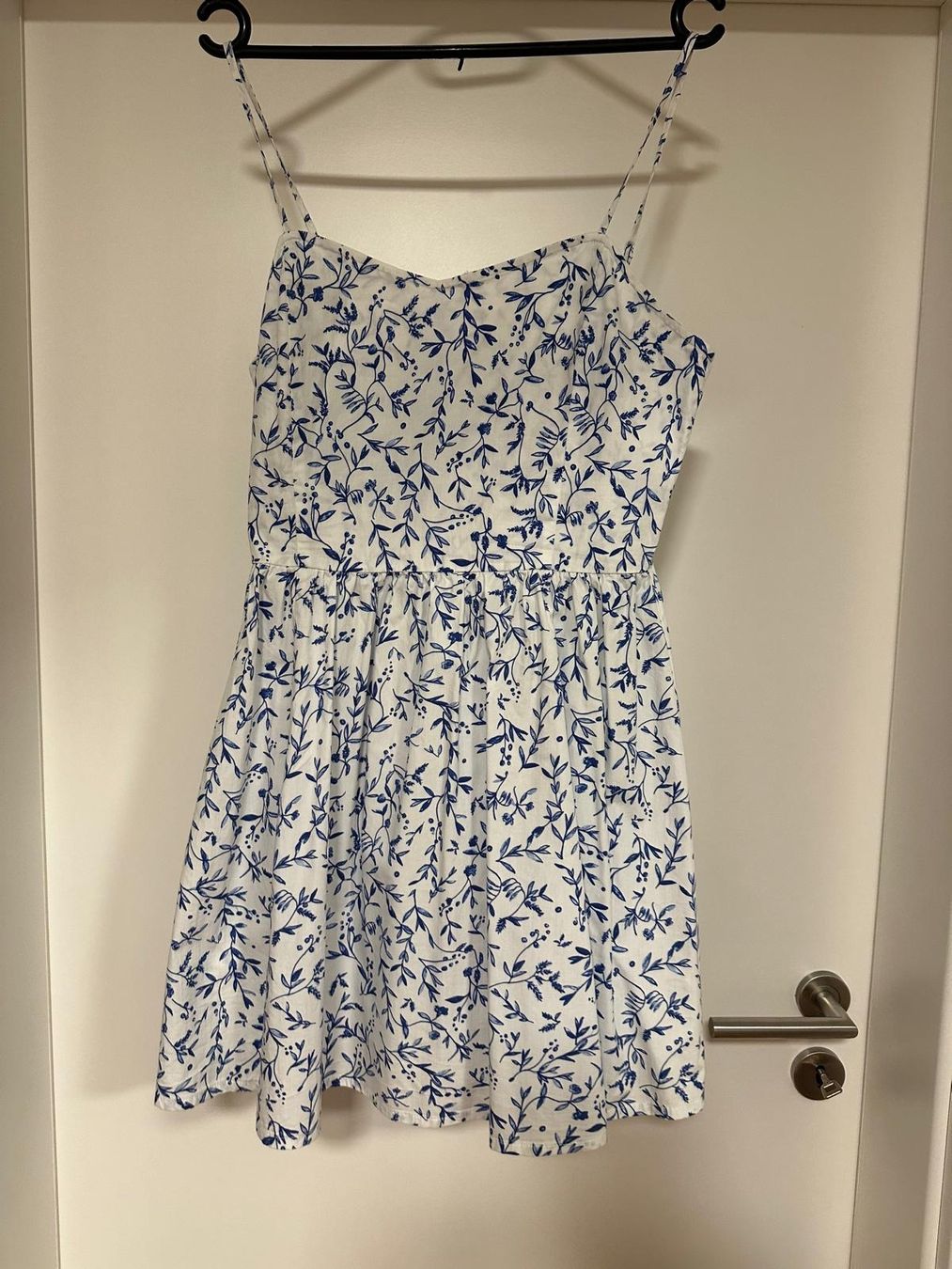 H&M Kleider: Sommerkleid – Neu (gemäss Beschreibung) aus Zürich von TG014 1