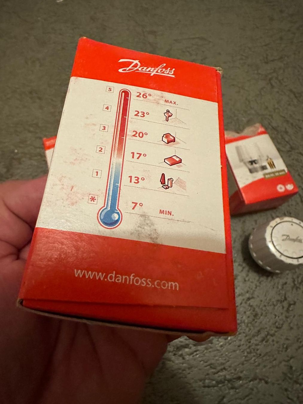 Heizgeräte: DANFOSS Thermostatkopf – Gebraucht aus Spreitenbach von Space_X 2